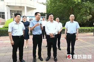 哈姆谈三分投射：传球需要准确且及时 接球人需要敢于出手